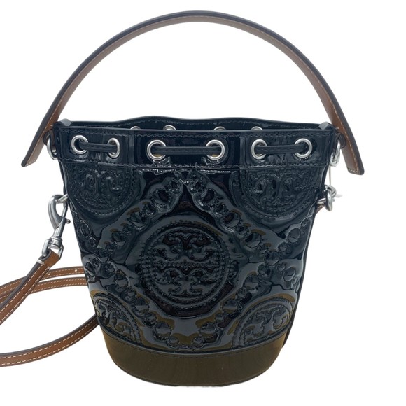 NWOT Tory Burch Mini T Monogram Puffy Patent Leather Bucket Bag Crossbody Strap - Picture 4 of 12